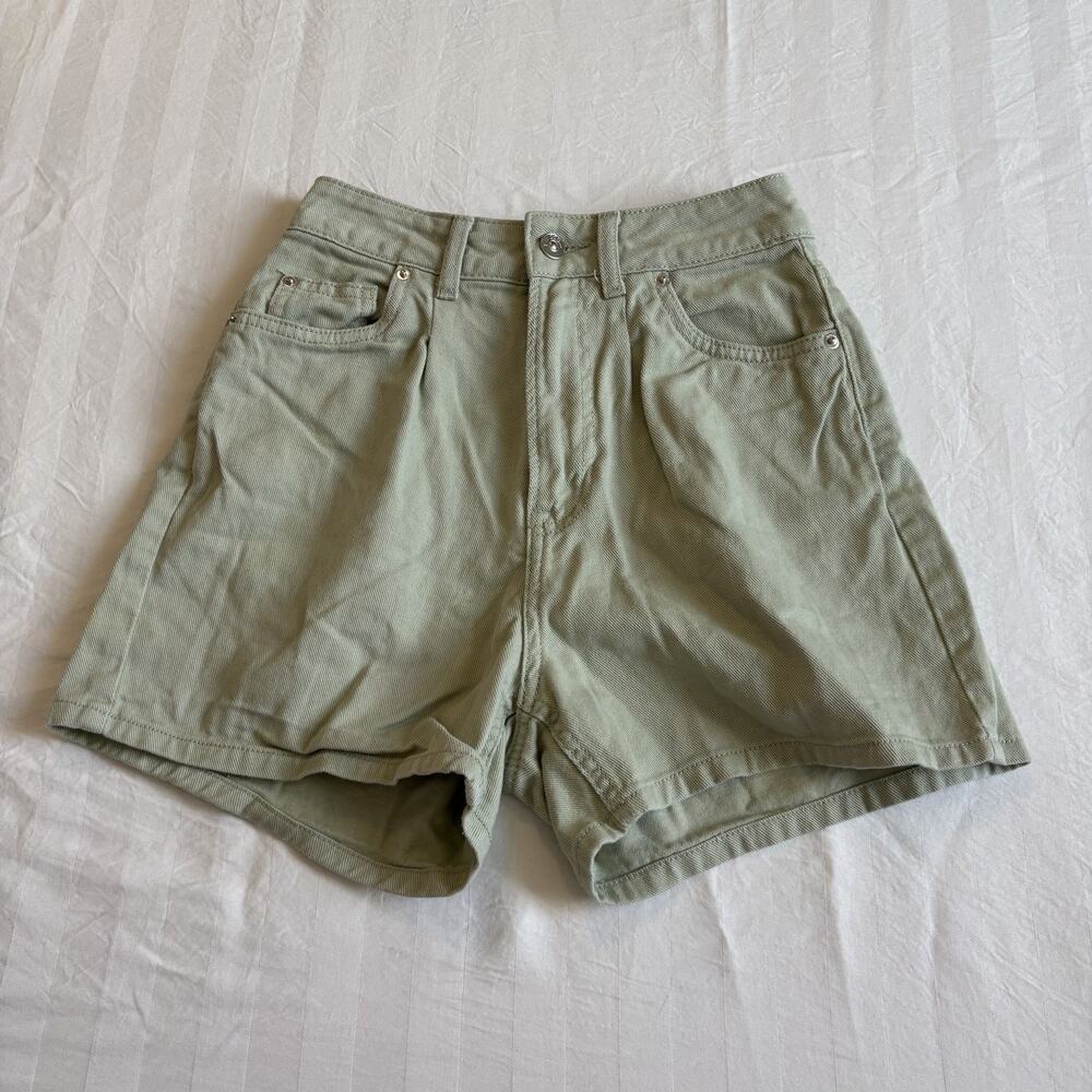 H&M Divided Womens US 2 Sage Green High Rise Denim Shorts 100% Cotton